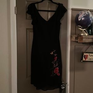 Black semi-formal black dress